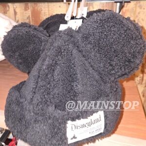 Disney Parks Disneyland Mickey Sherpa Beanie Hat Black